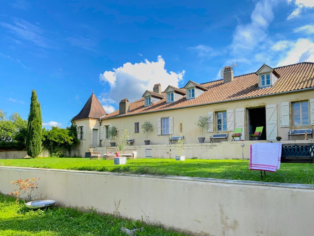 Maison Manechal Holiday home *